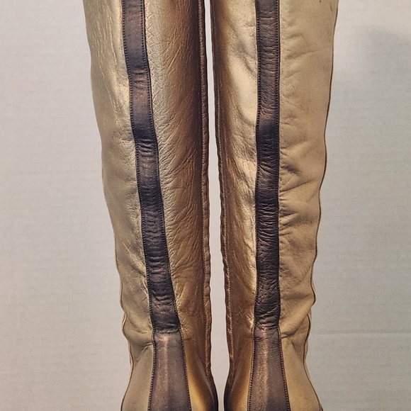 Gucci Tom Ford FW 2000 Knee High Golden Boots. Vintage. - Picture 4 of 8